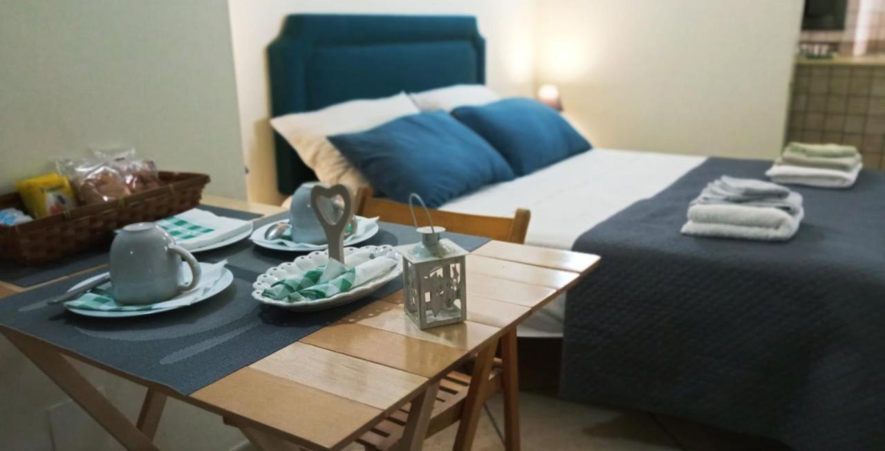 Palazzo Saraceno Apartment-Taras Taranto Eksteriør bilde